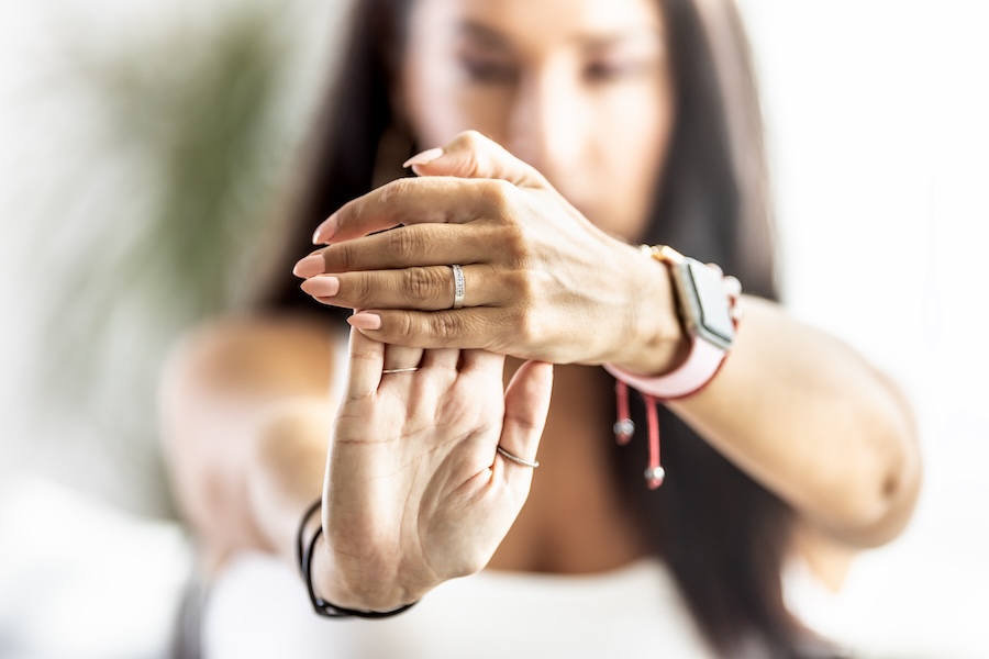 wrist stretch for trapped nerve